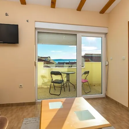 Apartment Drasko Studio Kastela